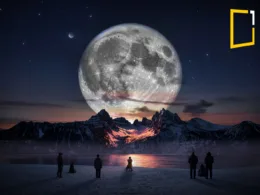 people watching supermoon